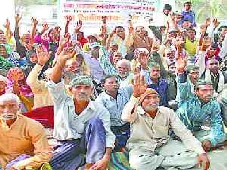 handicaped protest for demands
